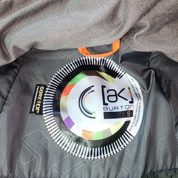 Burton AK Snowboard GTX Shell Jacket (S) - Picture 3 of 13